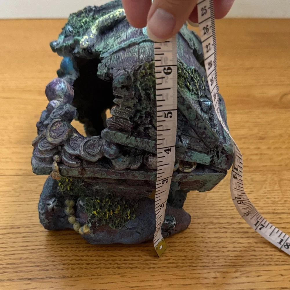 Sunken Treasure Chest Aquarium Decor